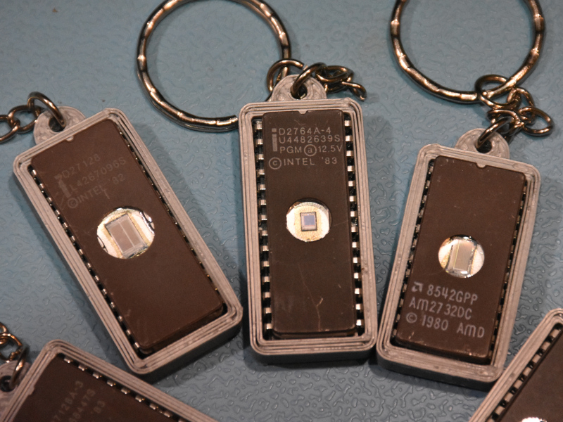 EEPROM Keychain
